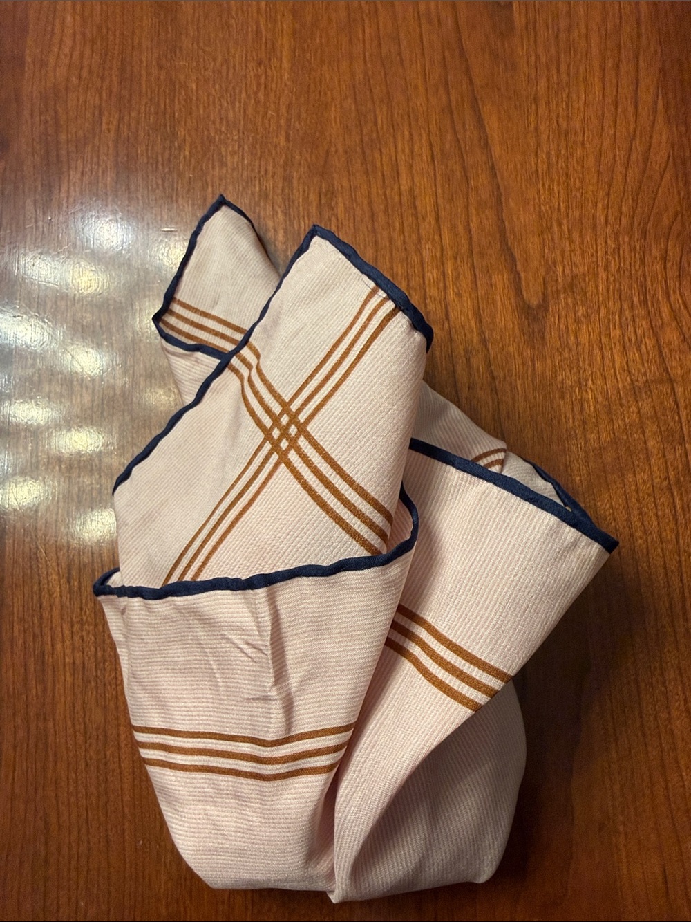LIMITED EDITION BURBERRY SILK MADE IN ITALY POCKET SQUARE HANDKERCHIEF